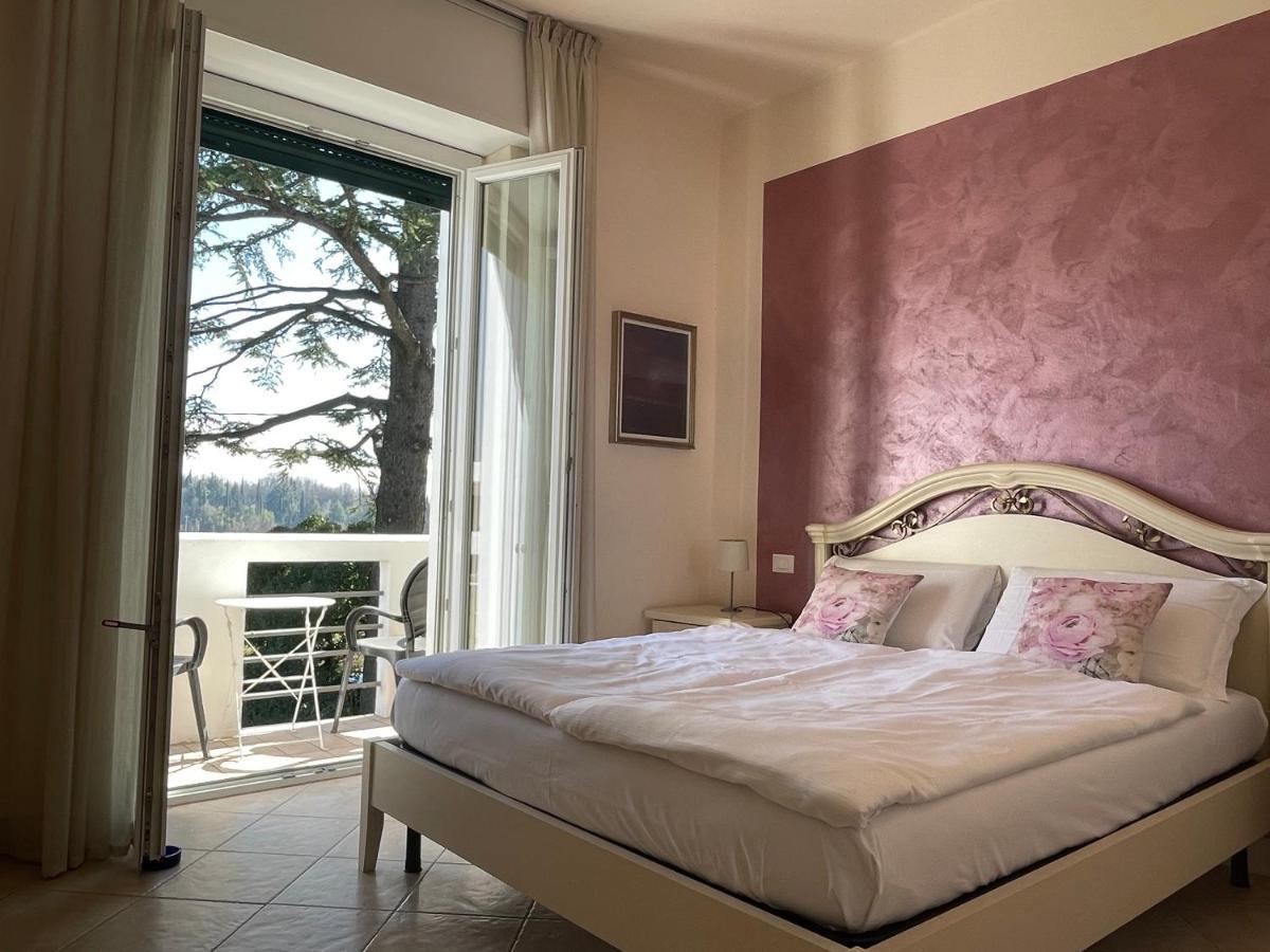 Betty'S House Bed and Breakfast Λατζίζε Εξωτερικό φωτογραφία
