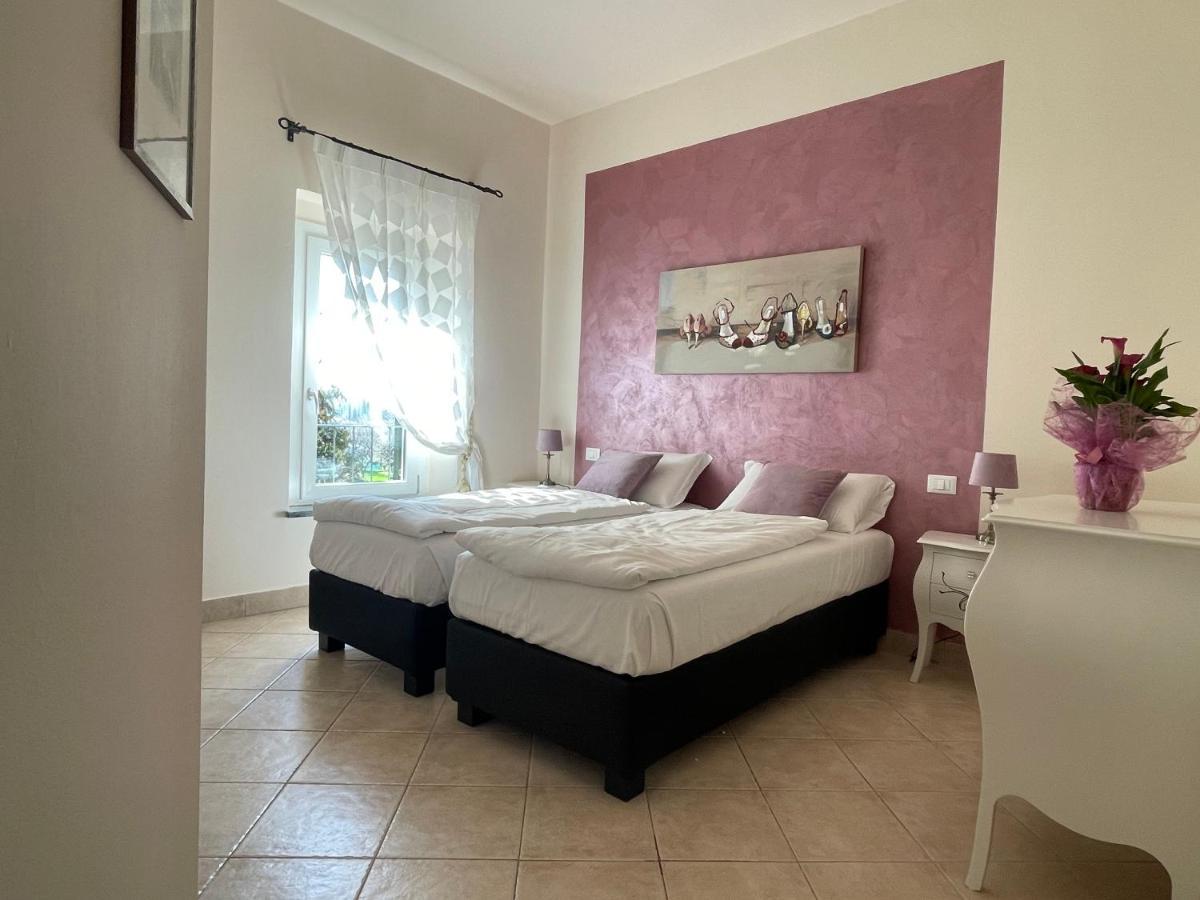 Betty'S House Bed and Breakfast Λατζίζε Εξωτερικό φωτογραφία