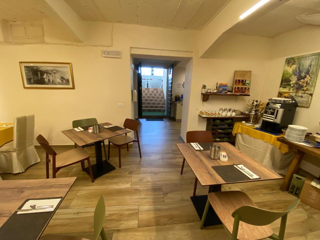 Betty'S House Bed and Breakfast Λατζίζε Εξωτερικό φωτογραφία