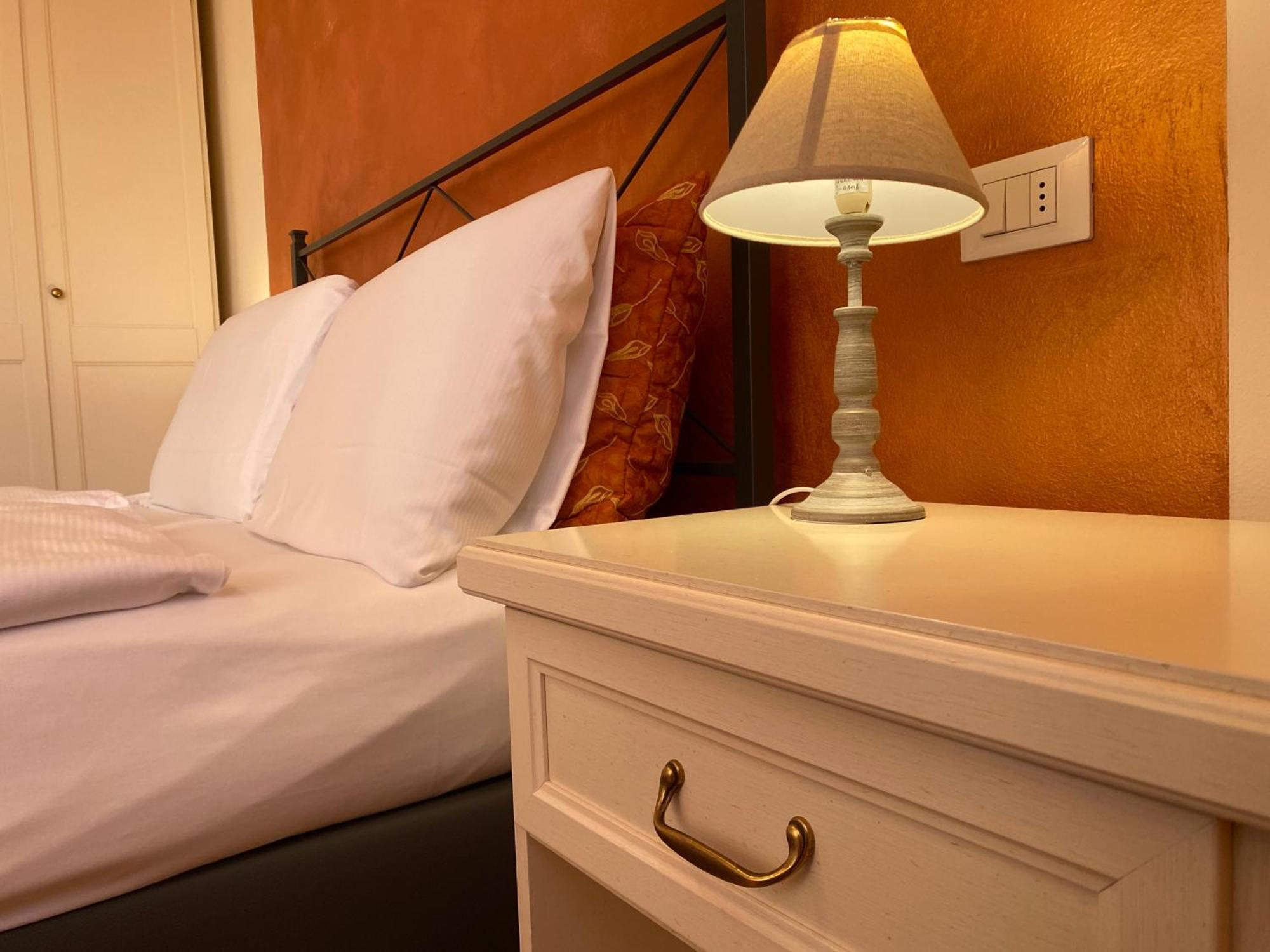 Betty'S House Bed and Breakfast Λατζίζε Εξωτερικό φωτογραφία