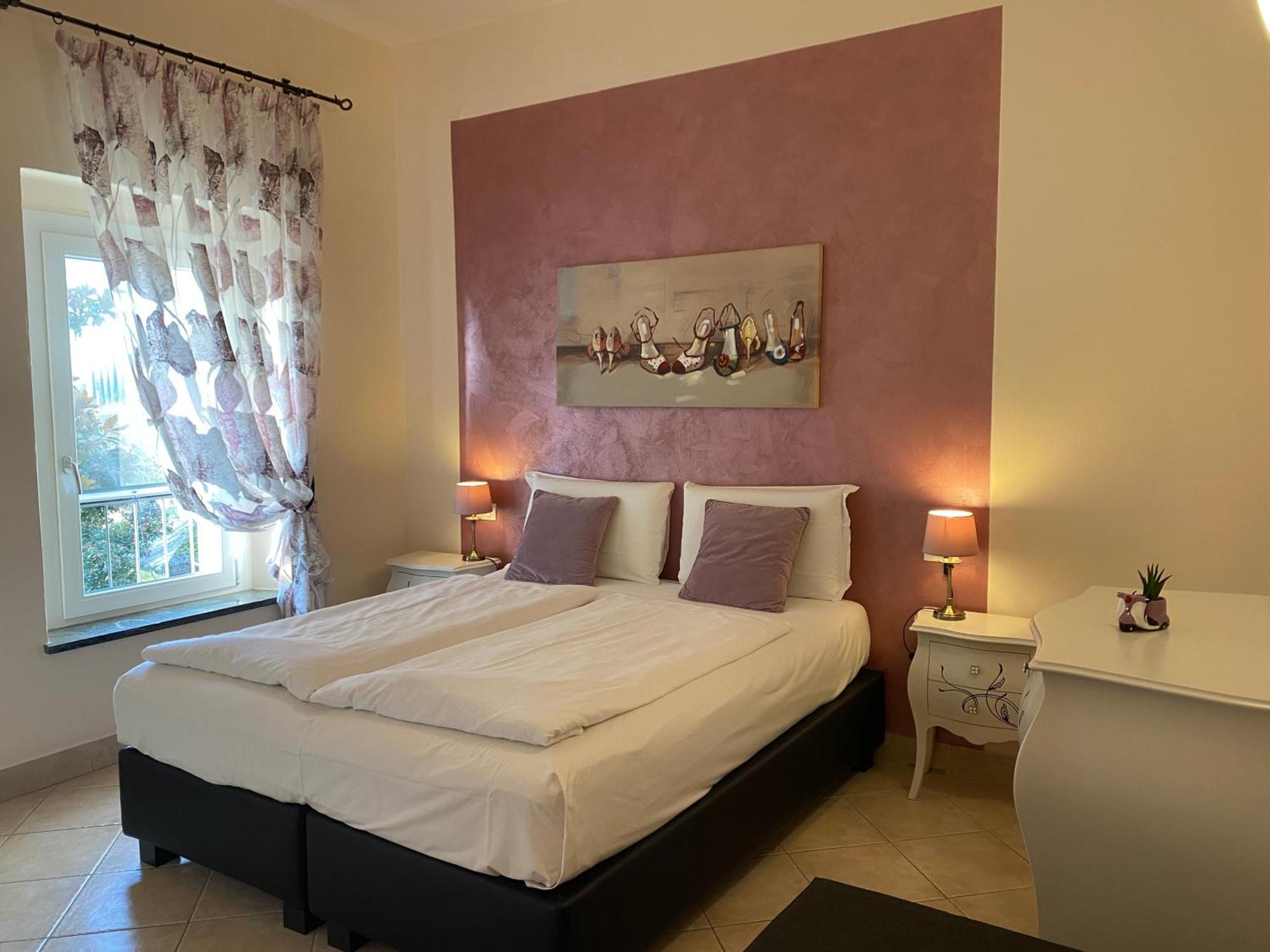 Betty'S House Bed and Breakfast Λατζίζε Εξωτερικό φωτογραφία